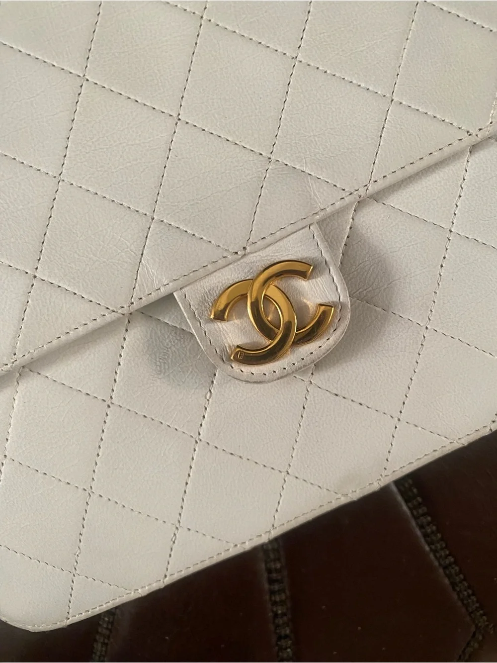 CHANEL classic quilted